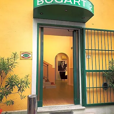 Bogart 2 3*